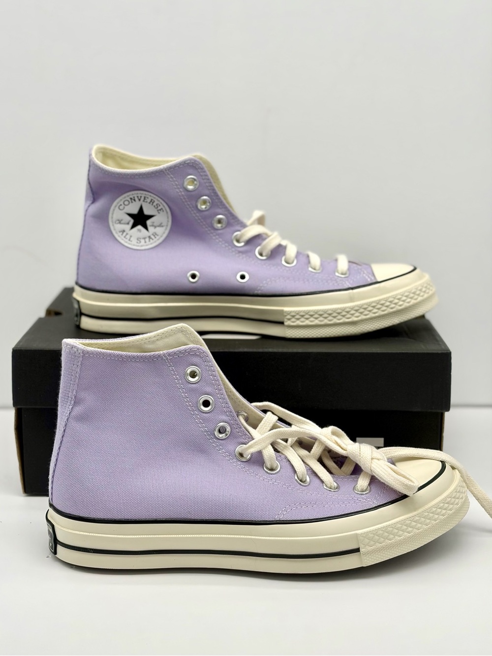 Converse High Top Chuck Taylor All Star lift Sneakers in Lavender